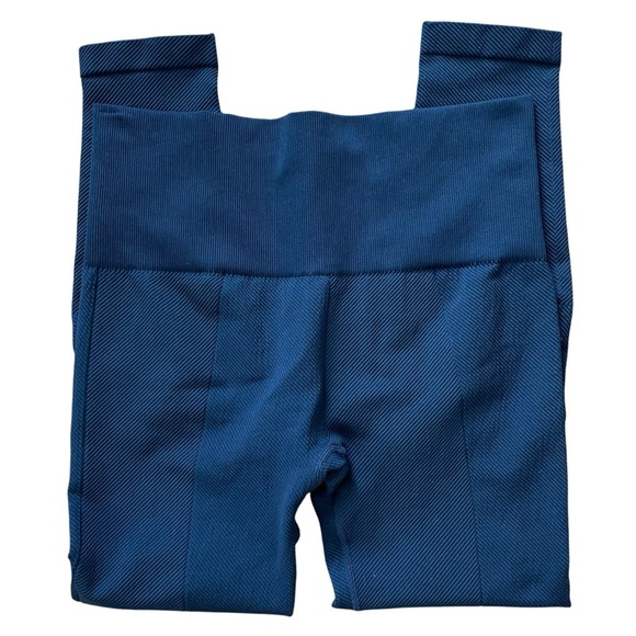 Spanx Look At Me Now Seamless Sculpt Leggings Black Size XL Chevron Ribbed - Picture 4 of 9